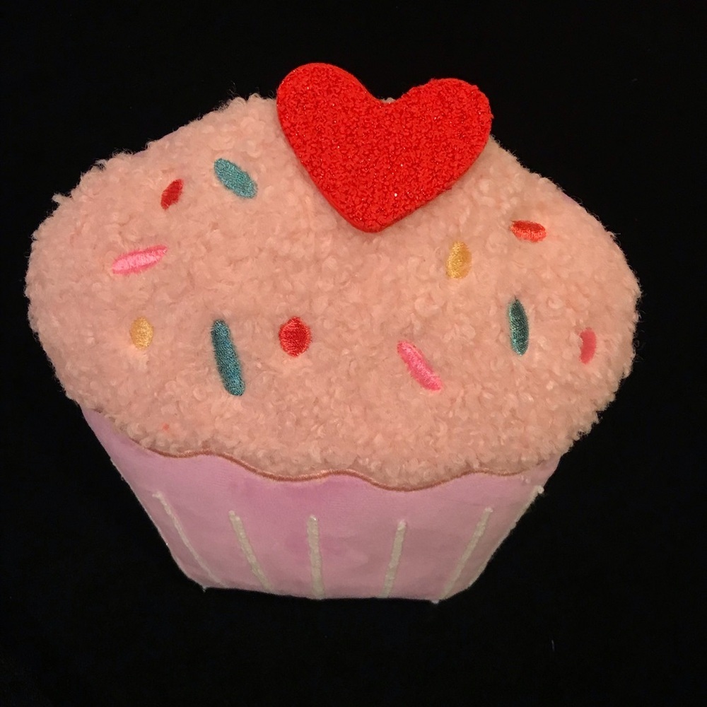 Small Cupcake Valentine's Day Pillow - Spritz Target 2025 - Picture 4 of 4